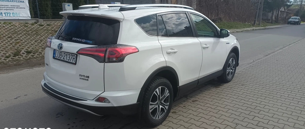 Toyota RAV4 cena 91500 przebieg: 108750, rok produkcji 2018 z Nekla małe 379
